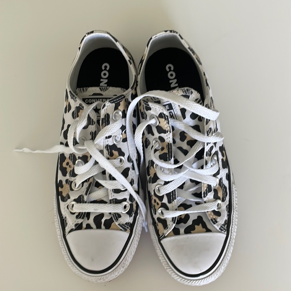 Converse • Cheetah Print • Platform • Lace Up • Low Top • Size 6
